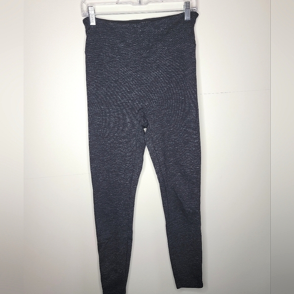 Assets by Spanx Red Hot Label Heathered Legging, size Large L - Picture 1 of 3